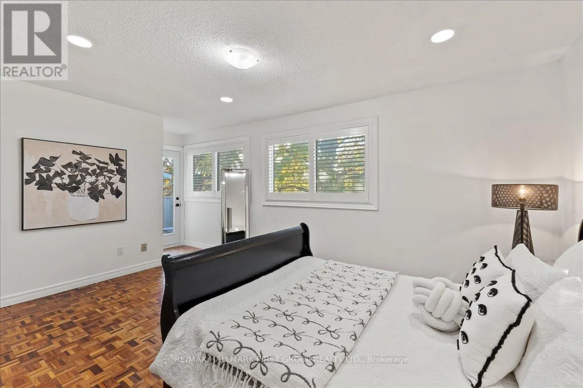 1238 CHARLOTTE CIRCLE