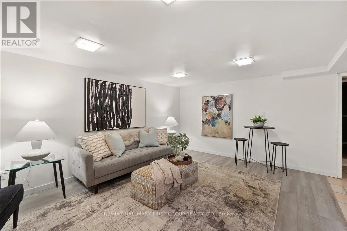 1238 CHARLOTTE CIRCLE