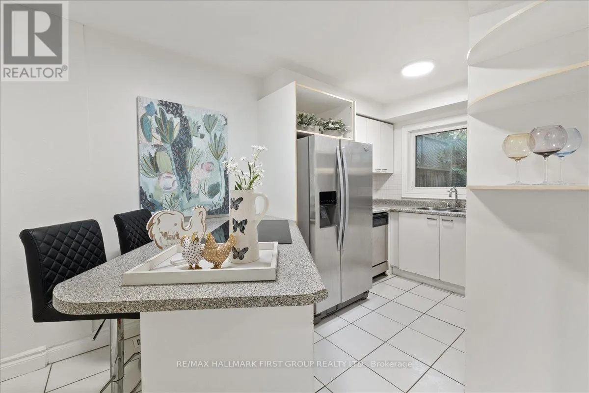 1238 CHARLOTTE CIRCLE