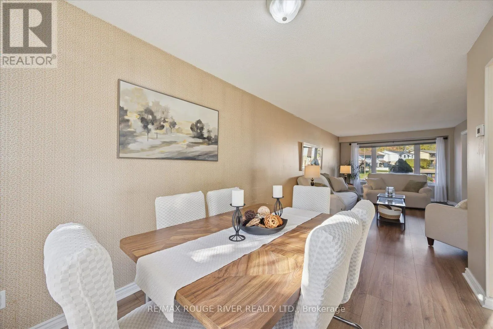 695 HILLCROFT STREET