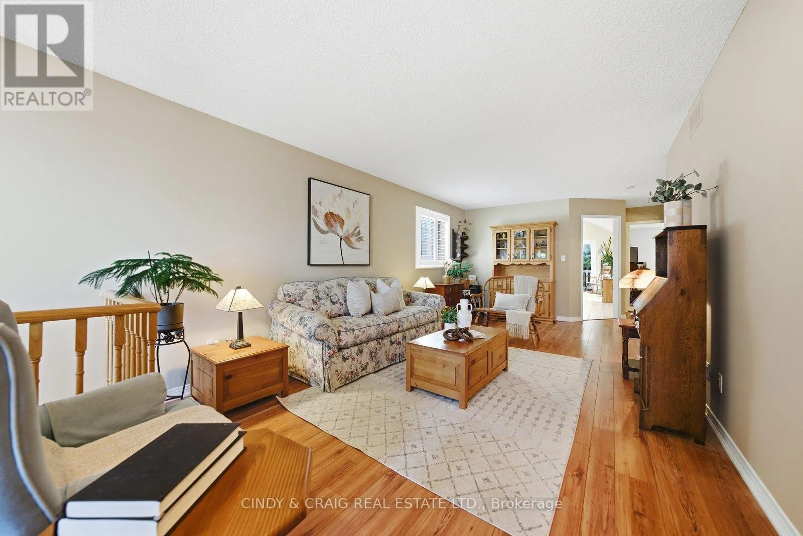 318 SANDRINGHAM DRIVE