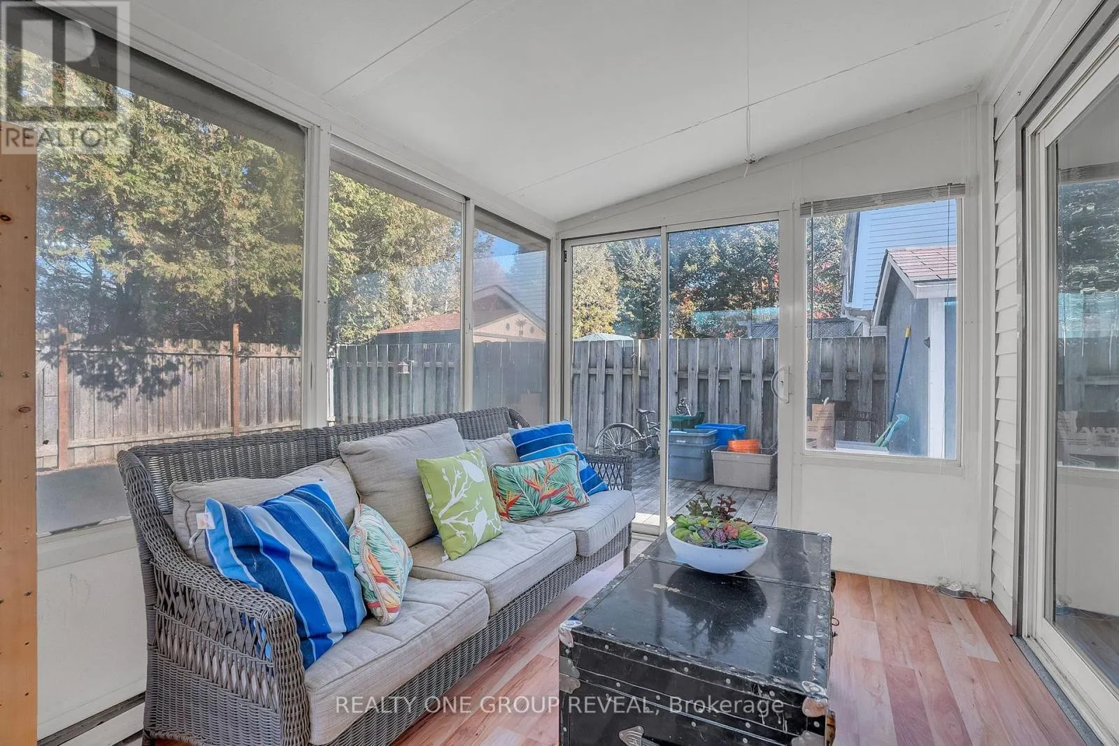 1343 FENELON CRESCENT