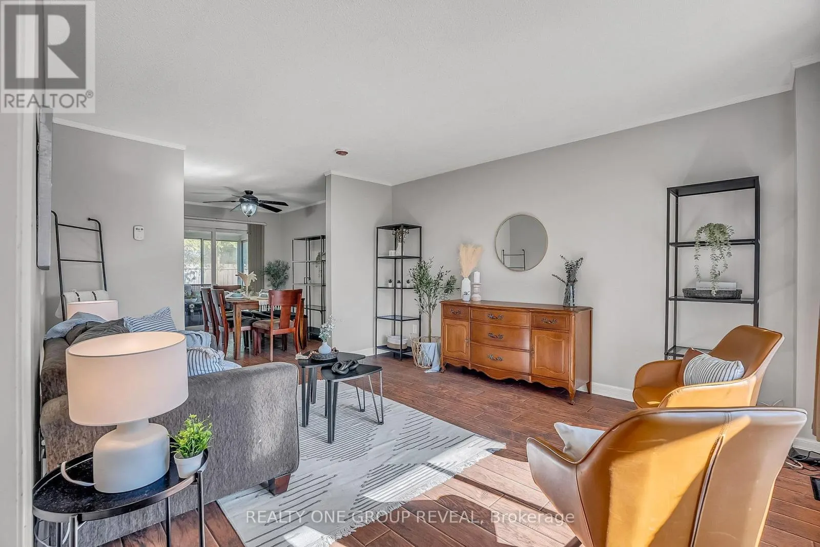 1343 FENELON CRESCENT