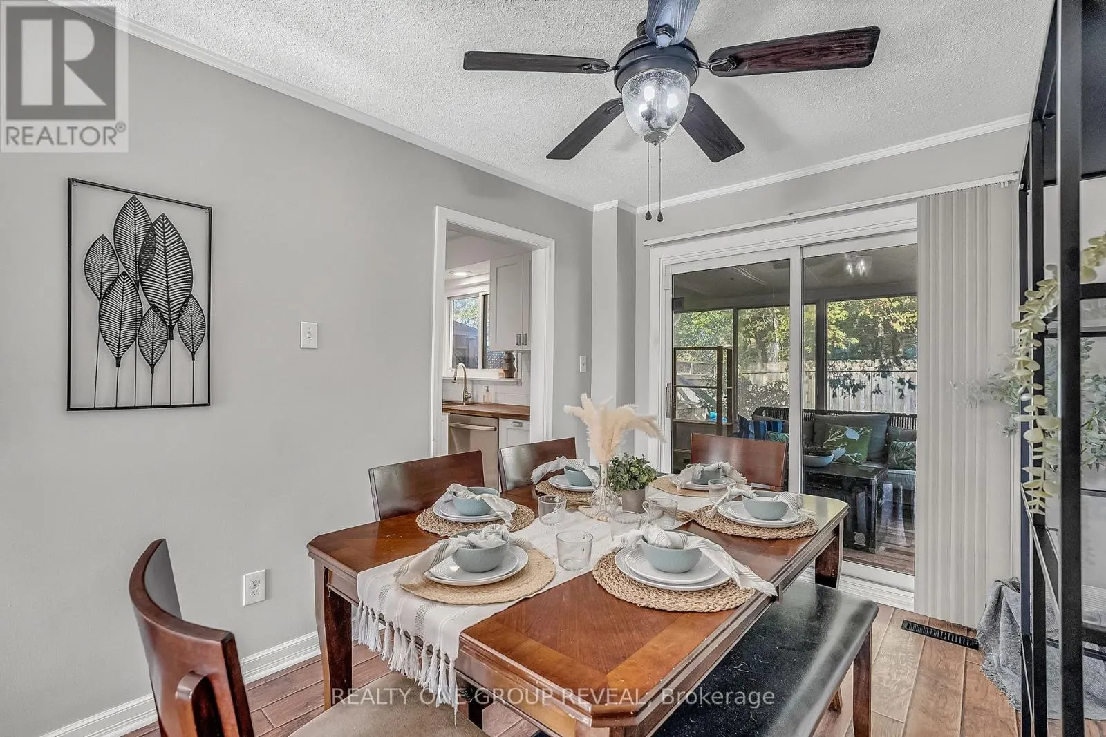 1343 FENELON CRESCENT