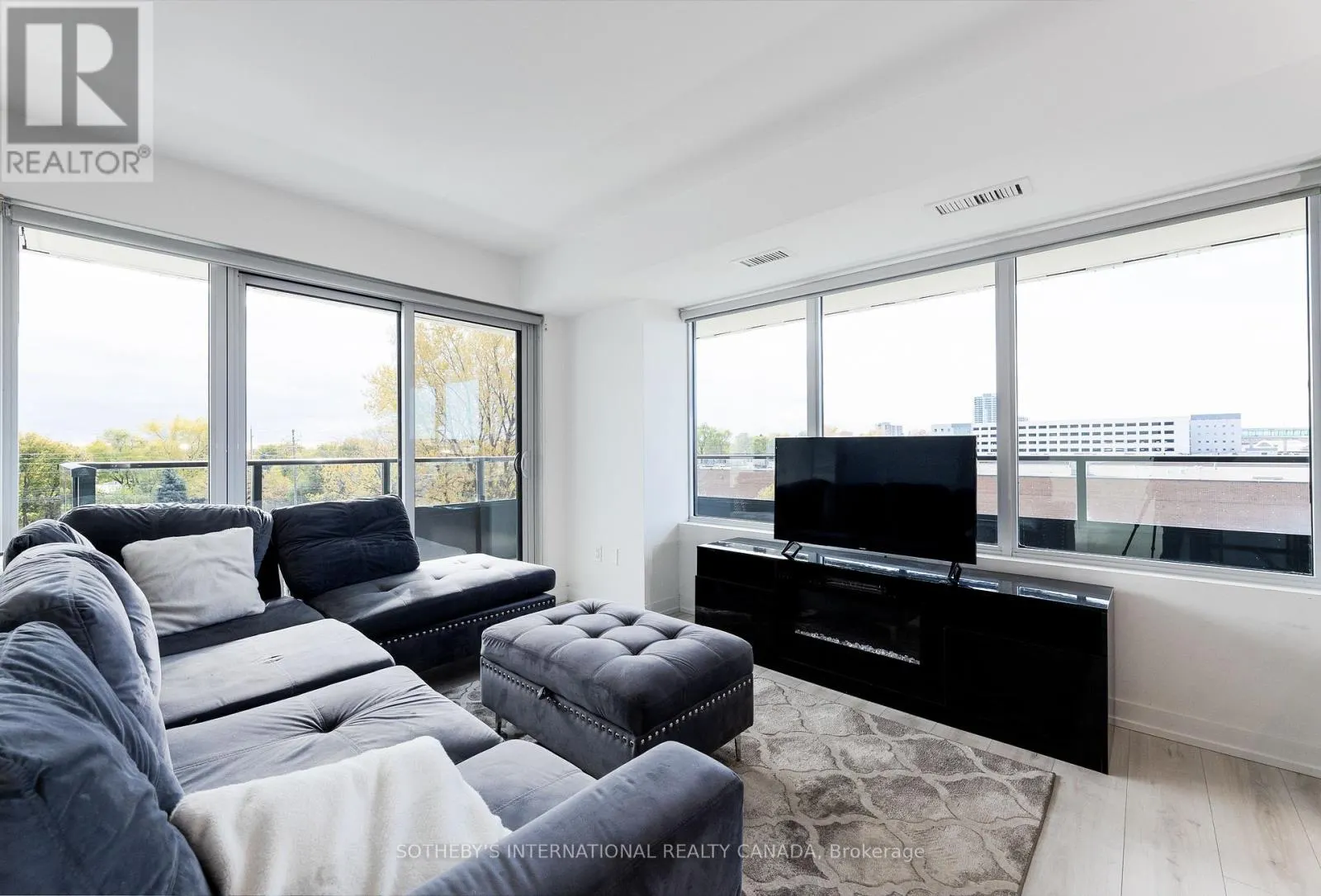 303 - 1435 CELEBRATION DRIVE