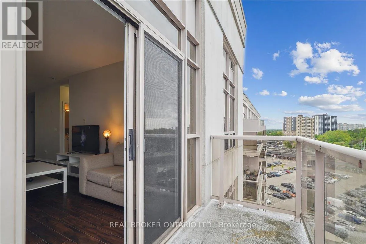 926 - 3650 KINGSTON ROAD