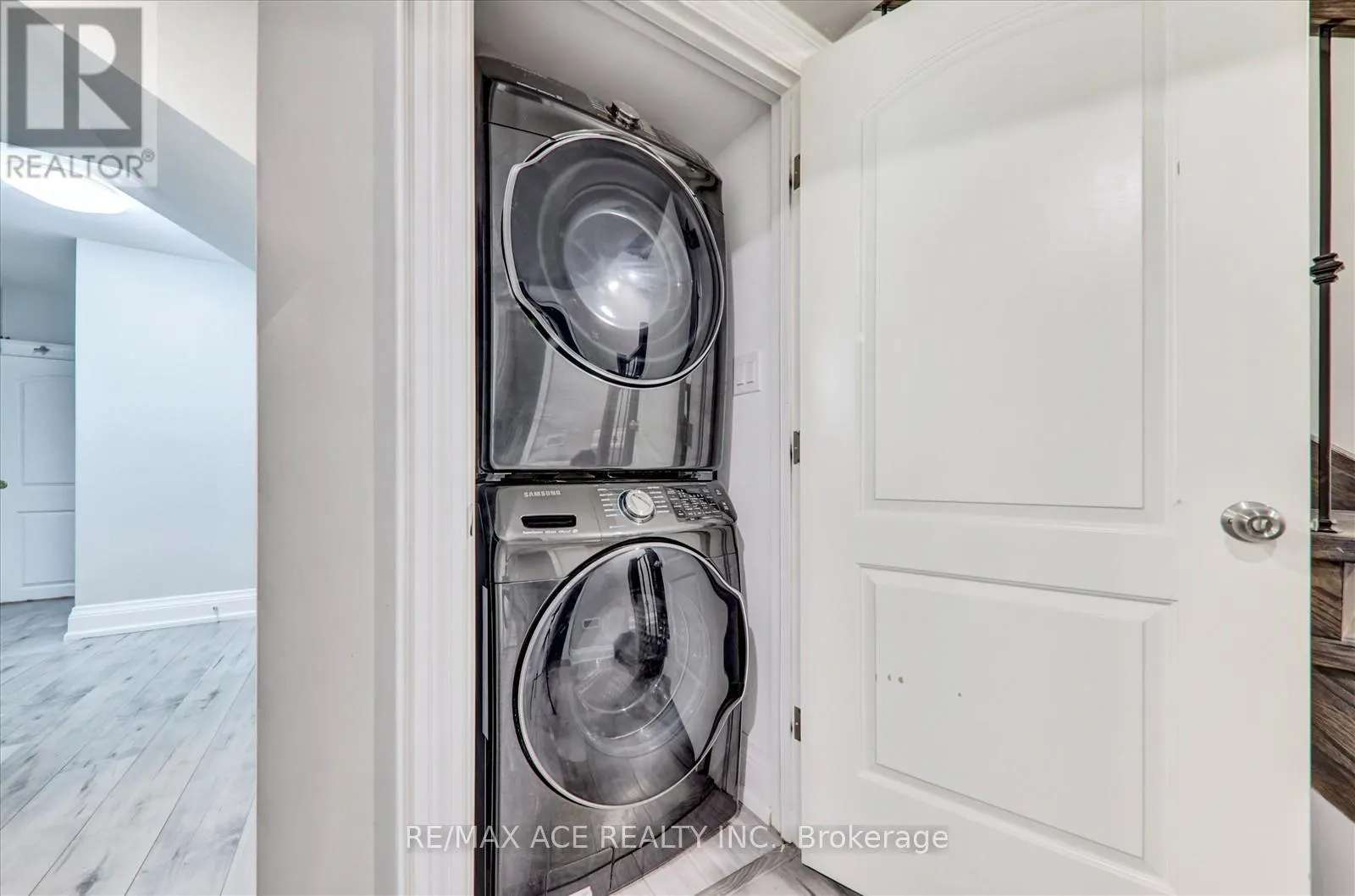 71 LILLINGTON AVENUE