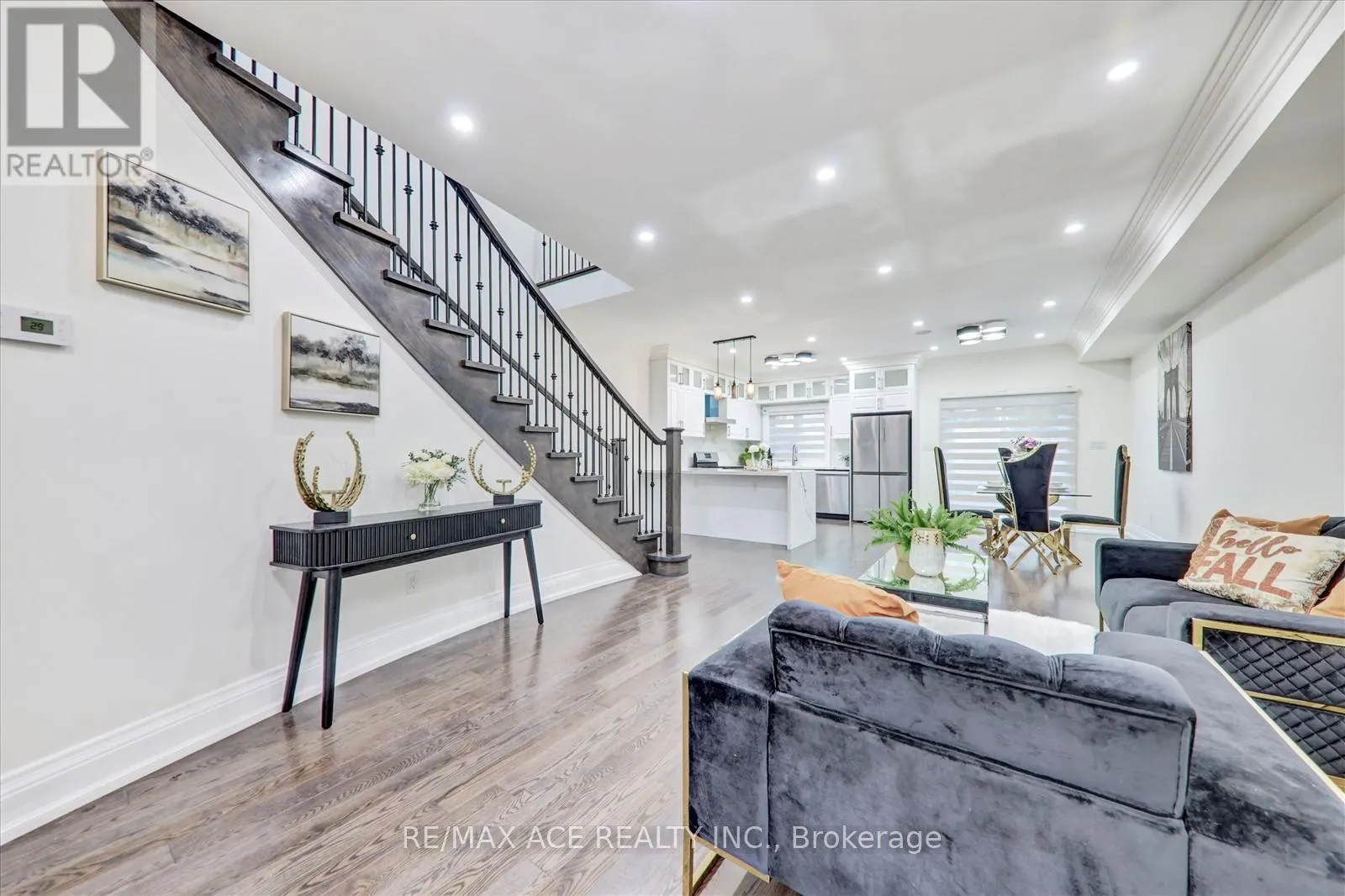 71 LILLINGTON AVENUE