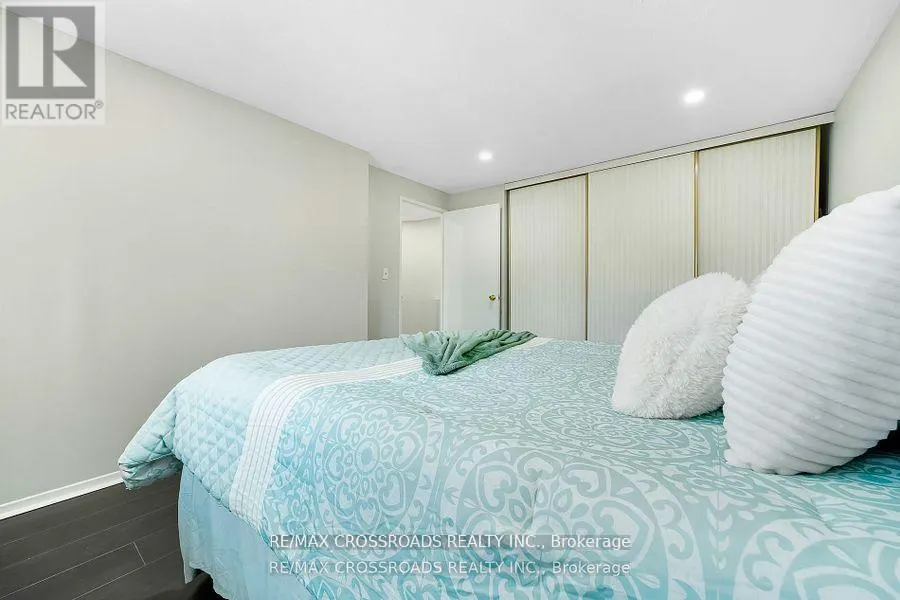 299 - 55 COLLINSGROVE ROAD