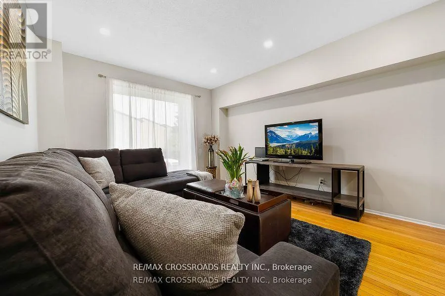 299 - 55 COLLINSGROVE ROAD