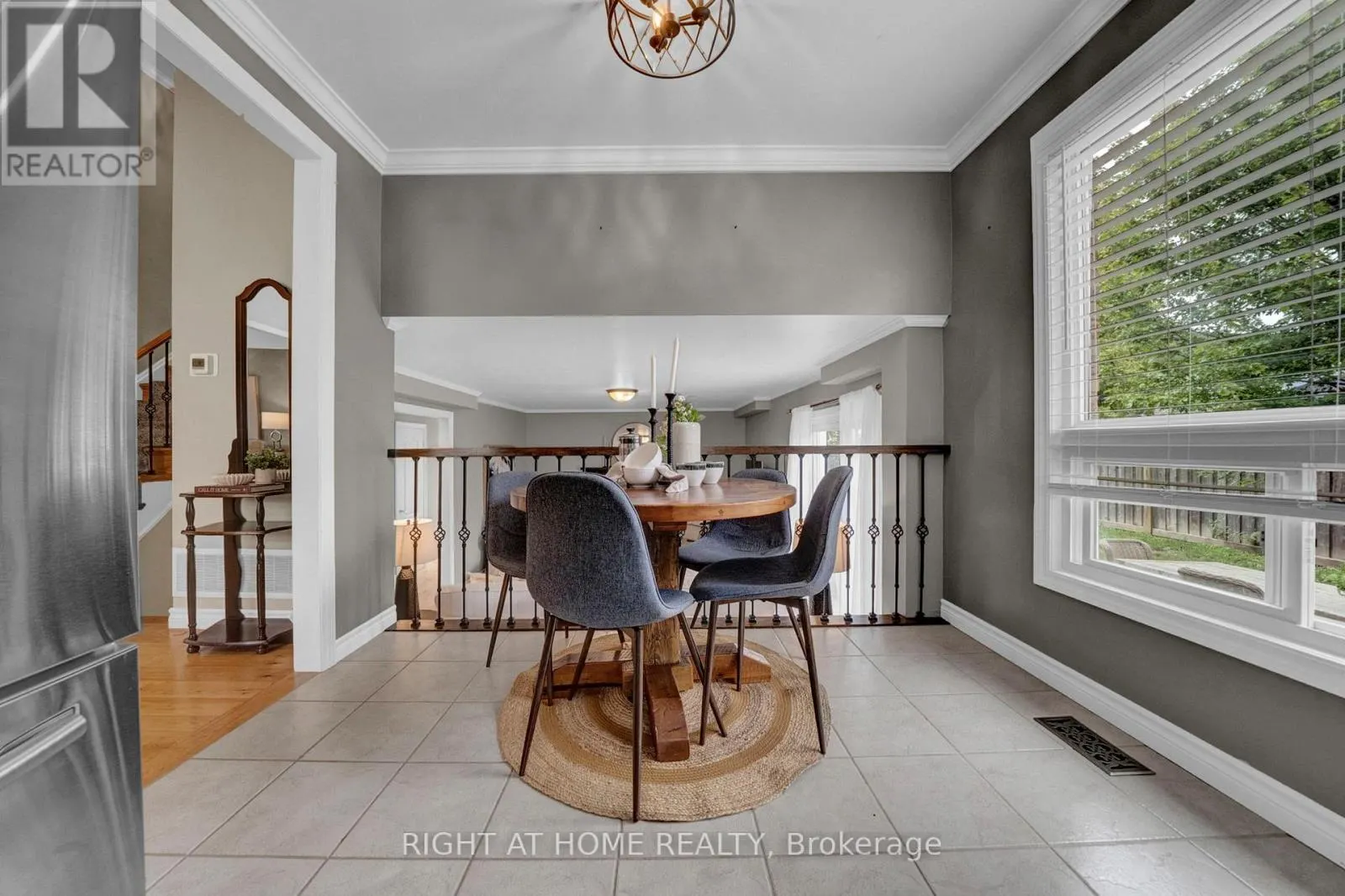 1194 NORTHGATE CRESCENT