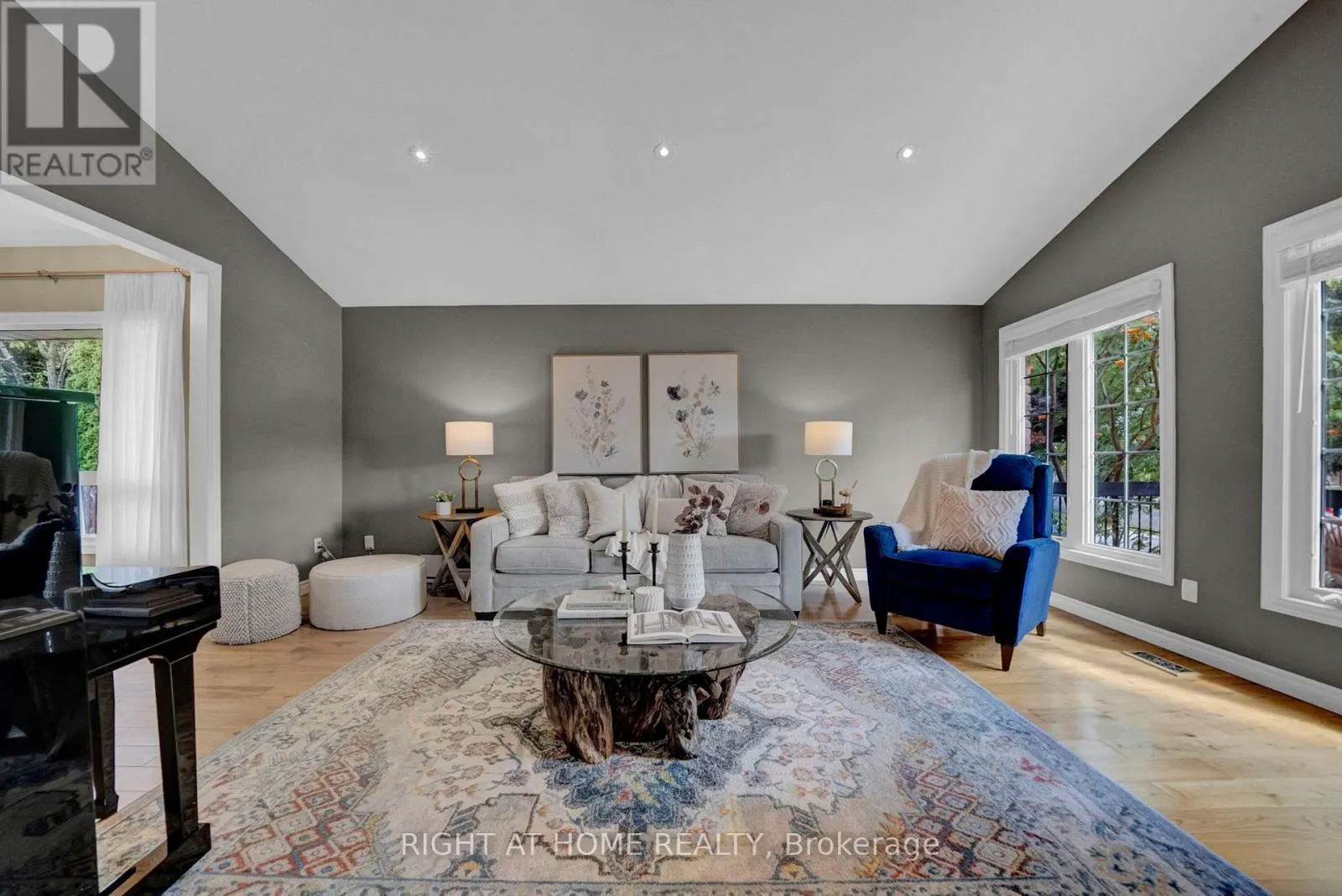 1194 NORTHGATE CRESCENT