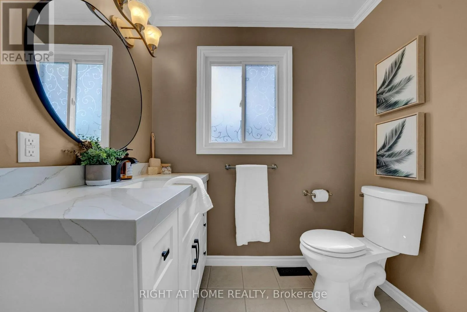 1194 NORTHGATE CRESCENT