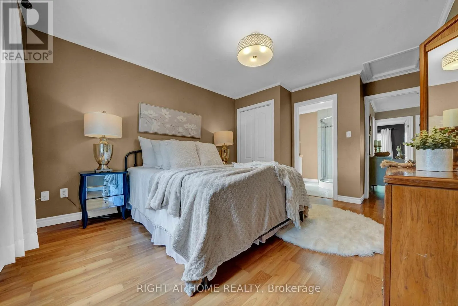 1194 NORTHGATE CRESCENT