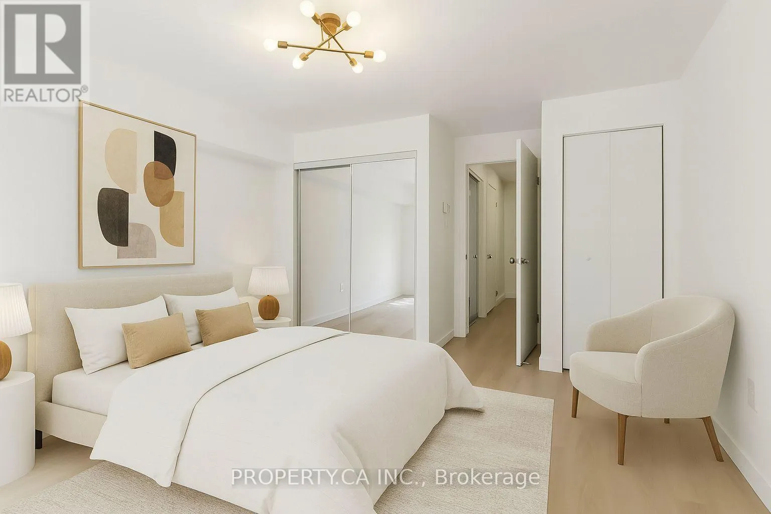 29 - 1209 QUEEN STREET E