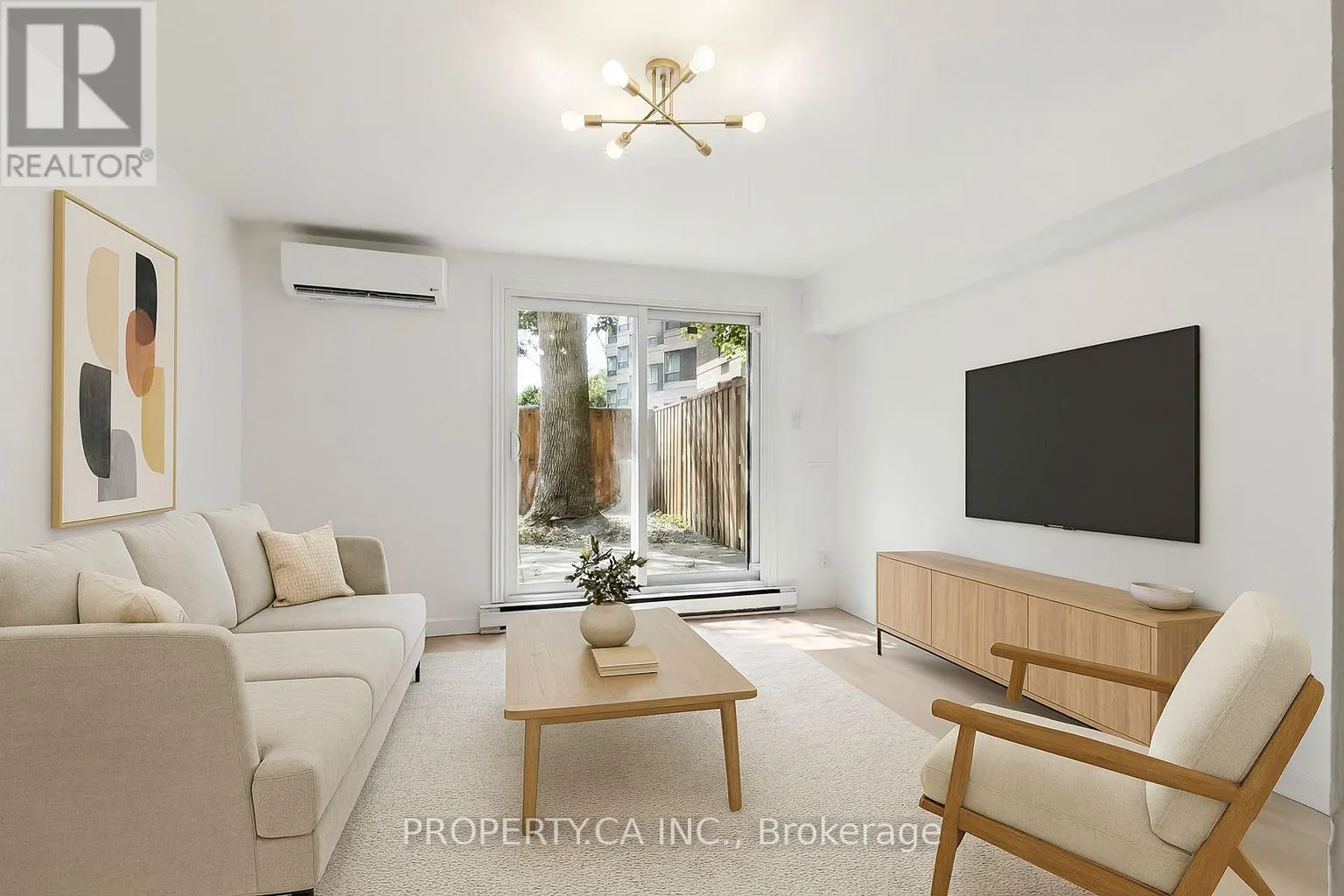 29 - 1209 QUEEN STREET E