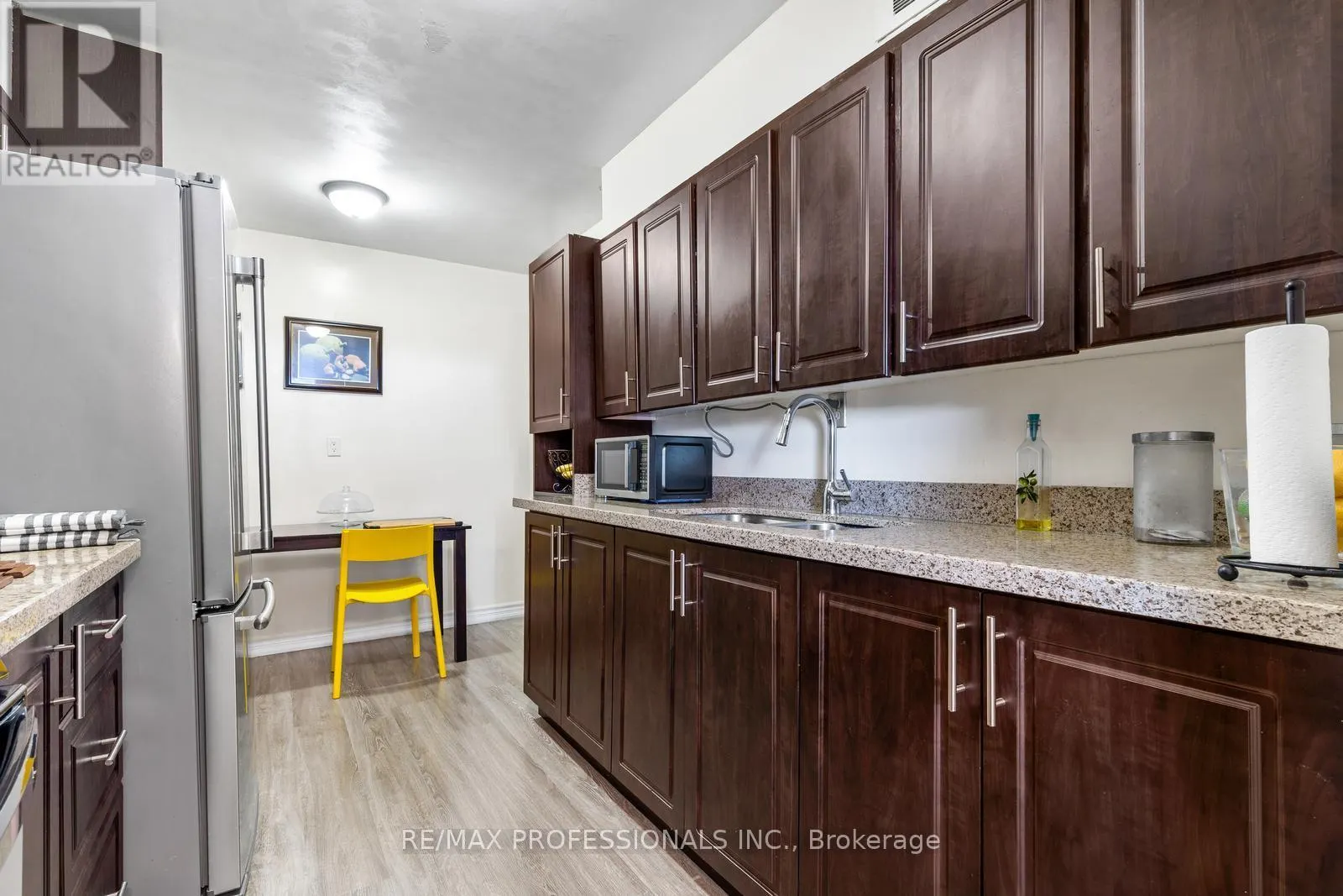 811 - 180 MARKHAM ROAD