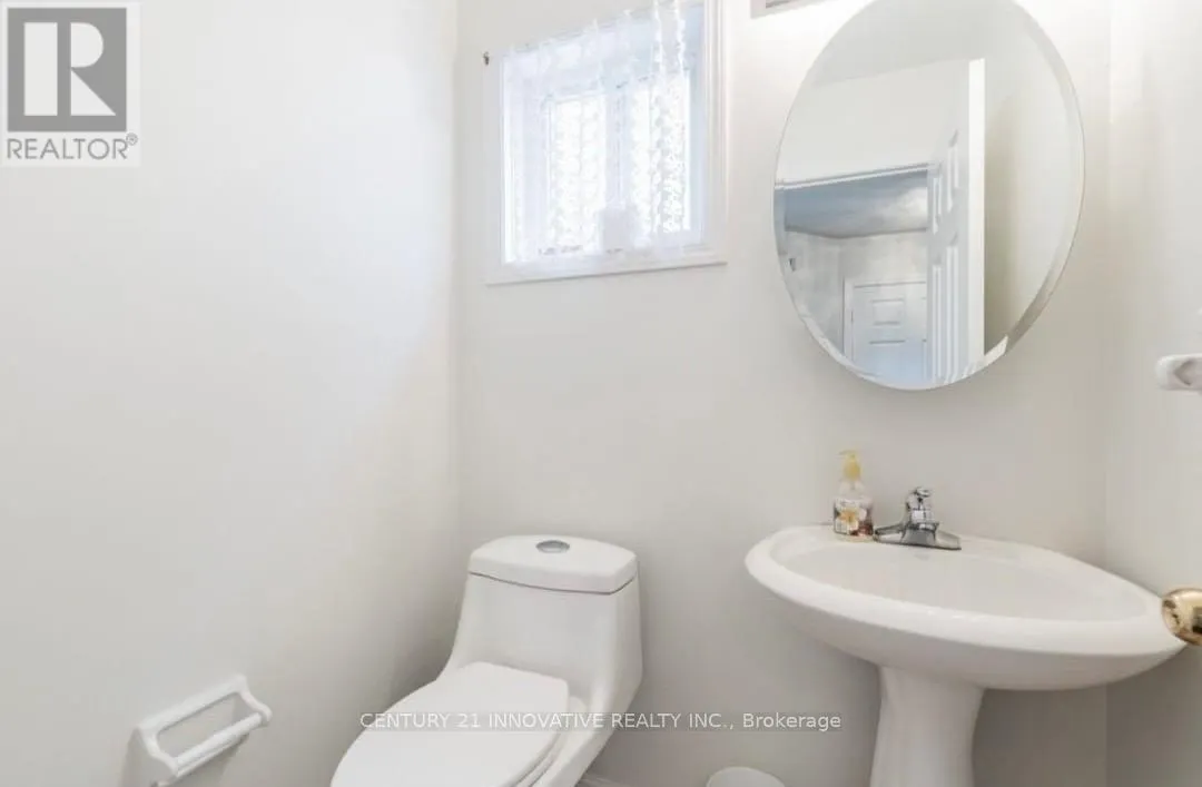 1640 SARASOTA CRESCENT CRESCENT