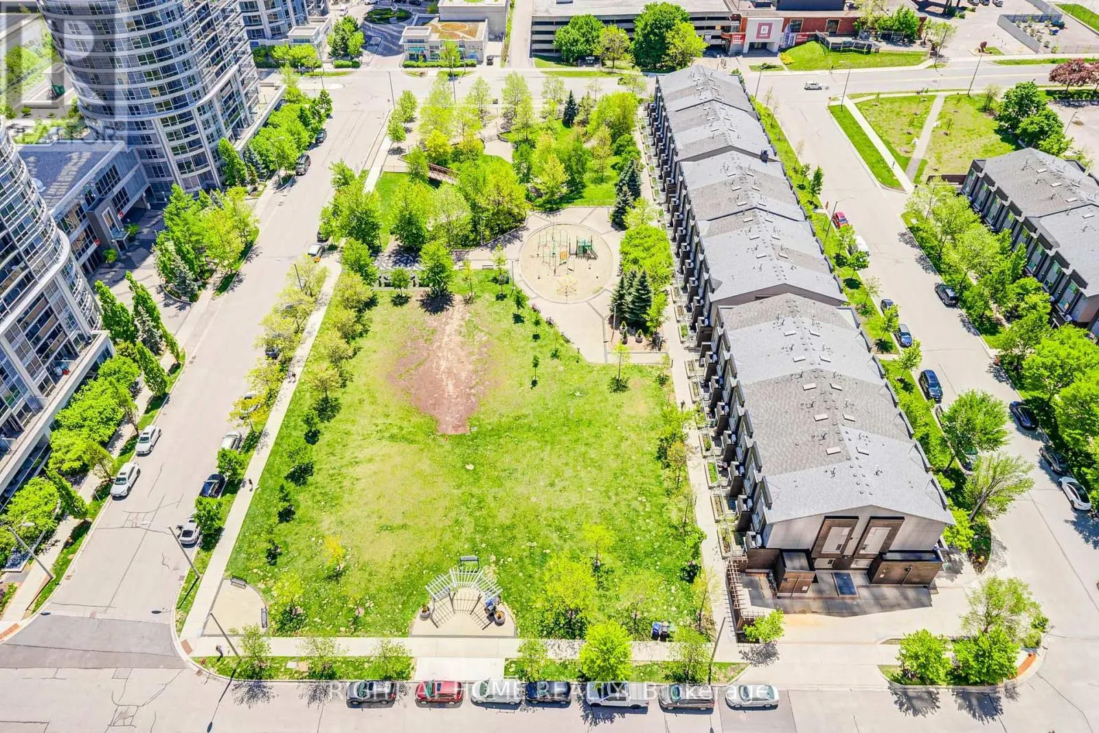 2503 - 255 VILLAGE GREEN SQUARE