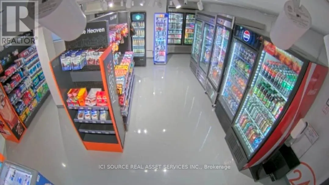 85 SILVER SPRINGS BOULEVARD