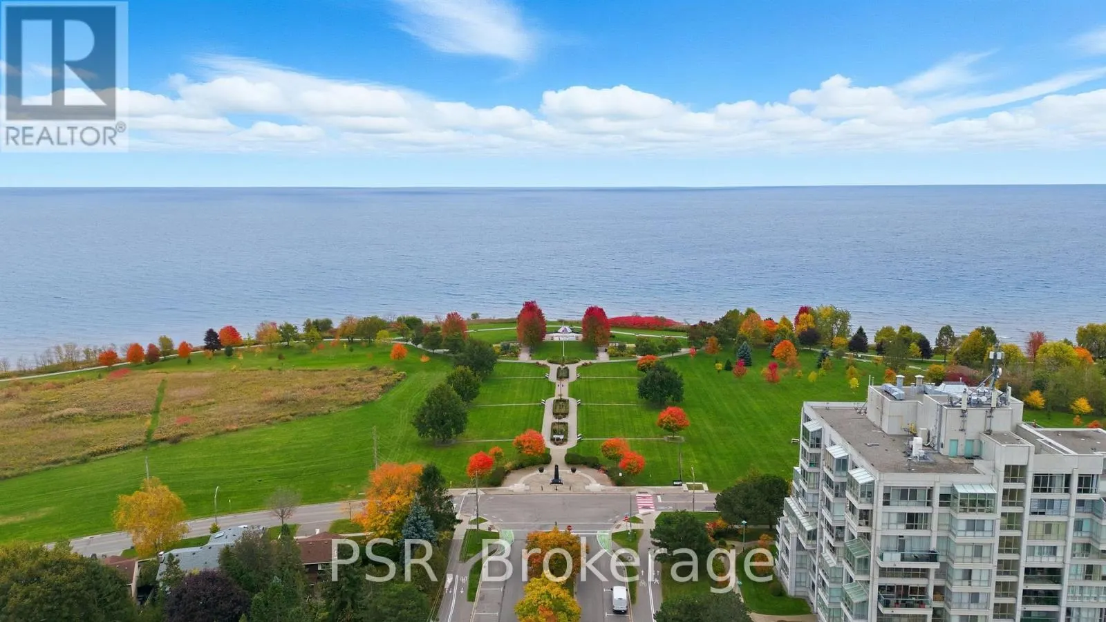 22 - 7 CHAMBERLAIN COURT