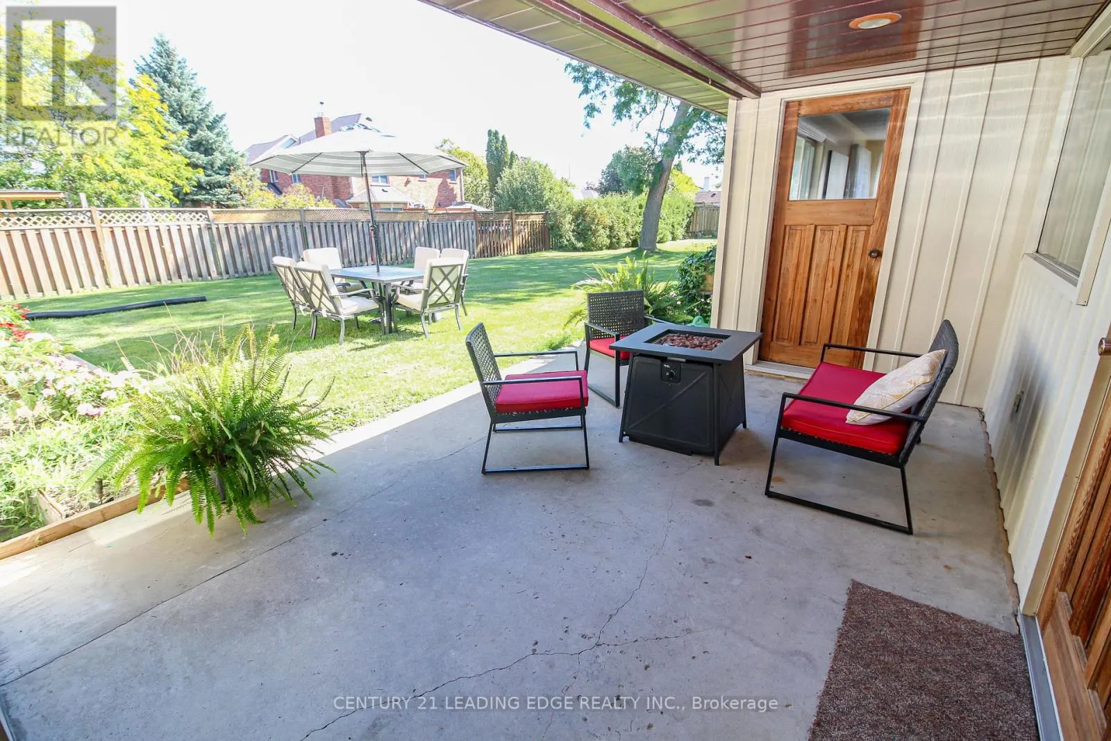 121 NORTHVIEW AVENUE