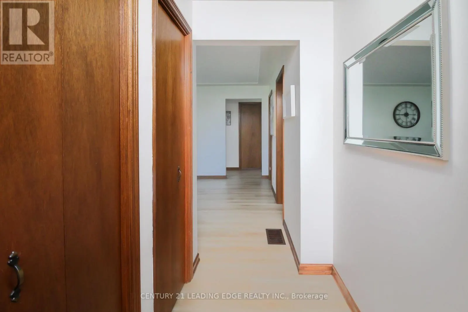 121 NORTHVIEW AVENUE