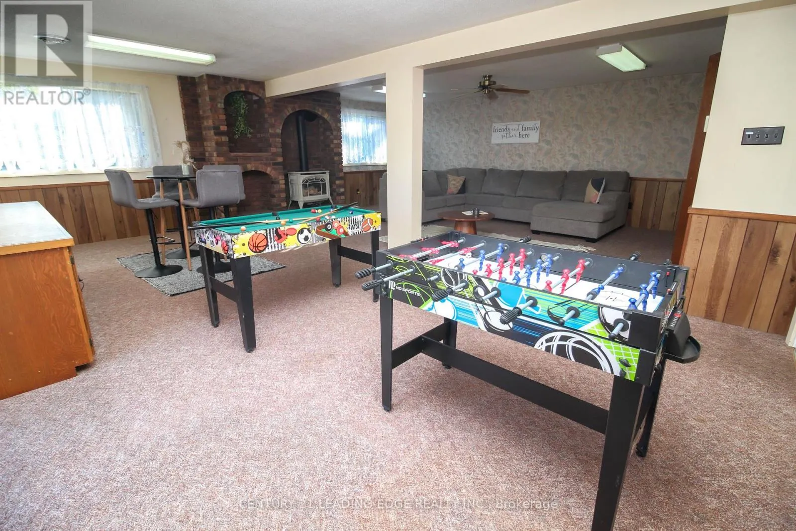 121 NORTHVIEW AVENUE