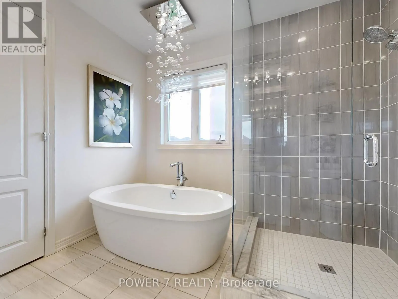 2417 DRESS CIRCLE CRESCENT