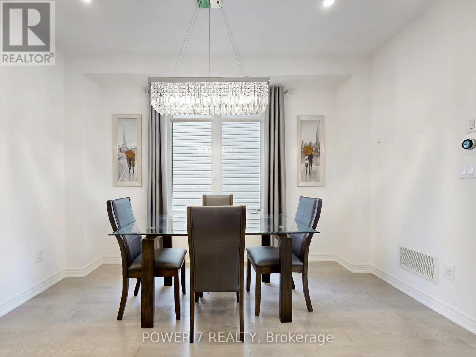 2417 DRESS CIRCLE CRESCENT