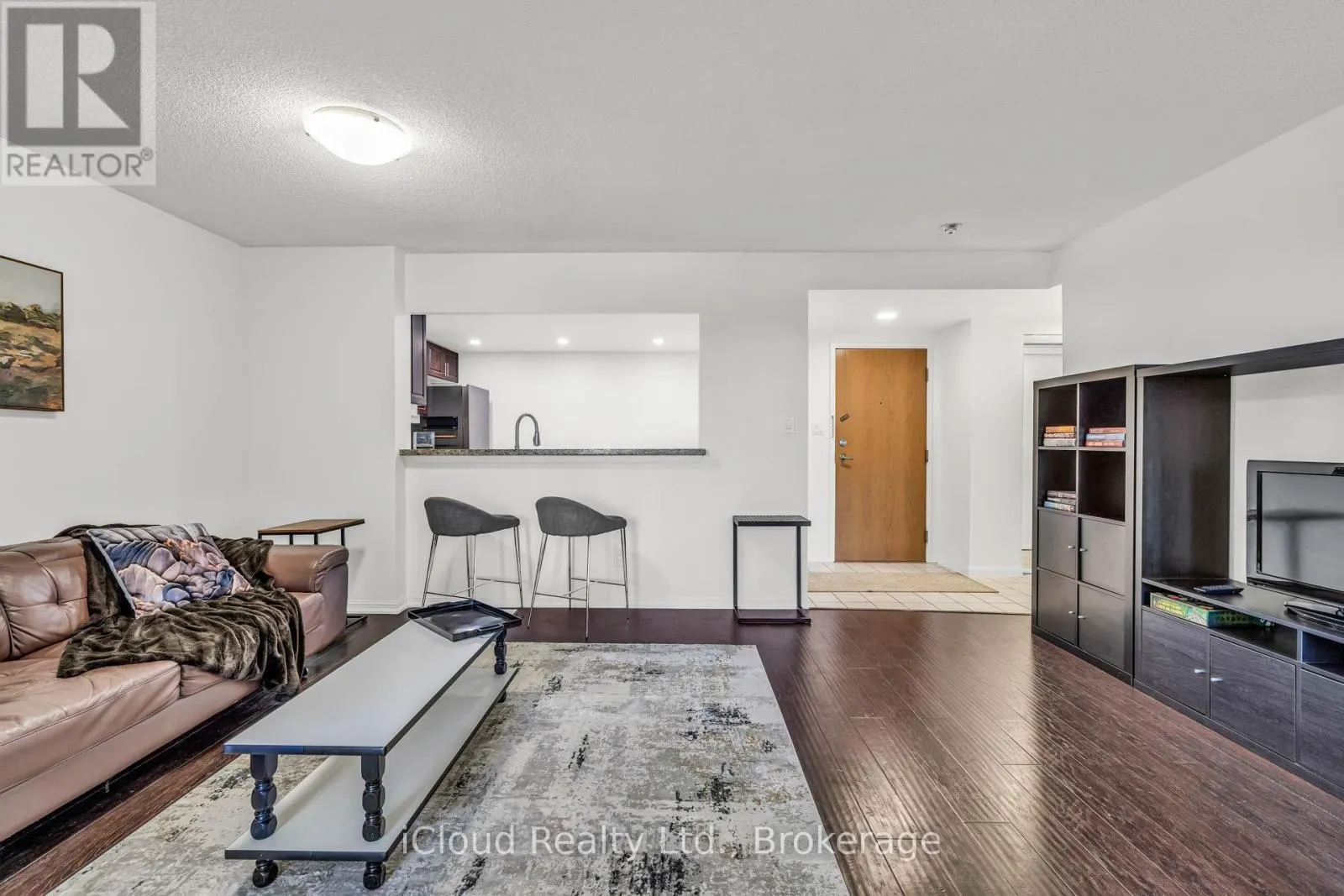 611 - 88 CORPORATE DRIVE