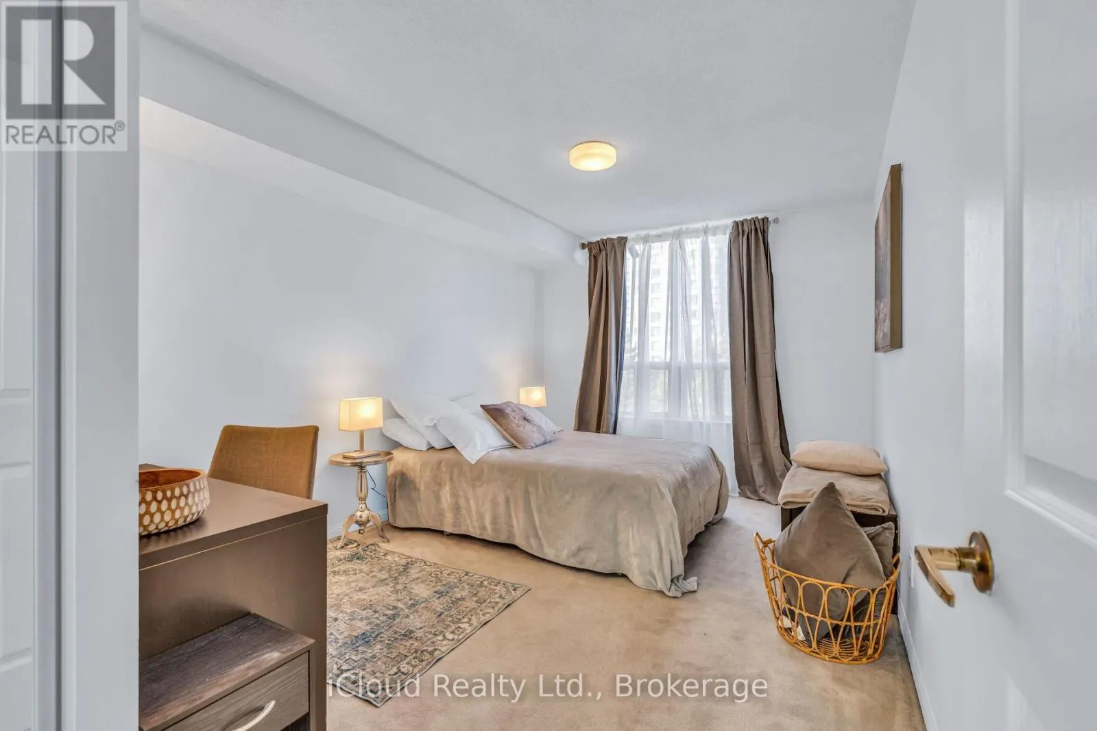 611 - 88 CORPORATE DRIVE