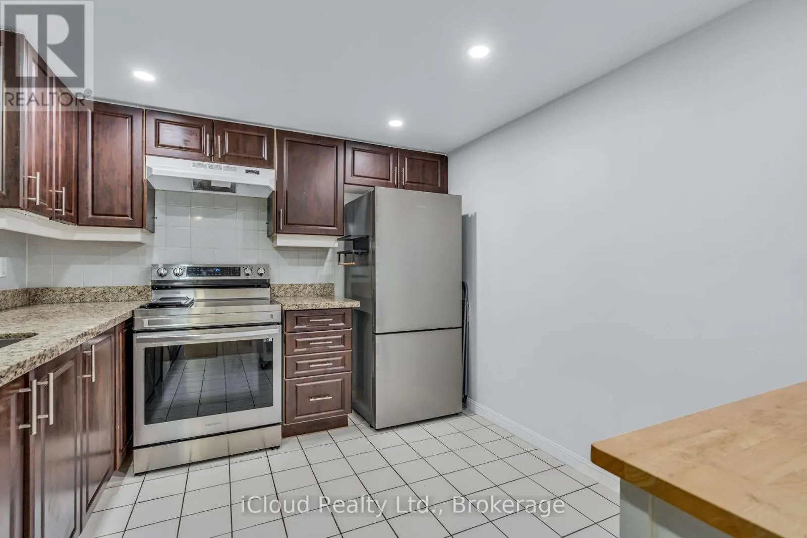 611 - 88 CORPORATE DRIVE