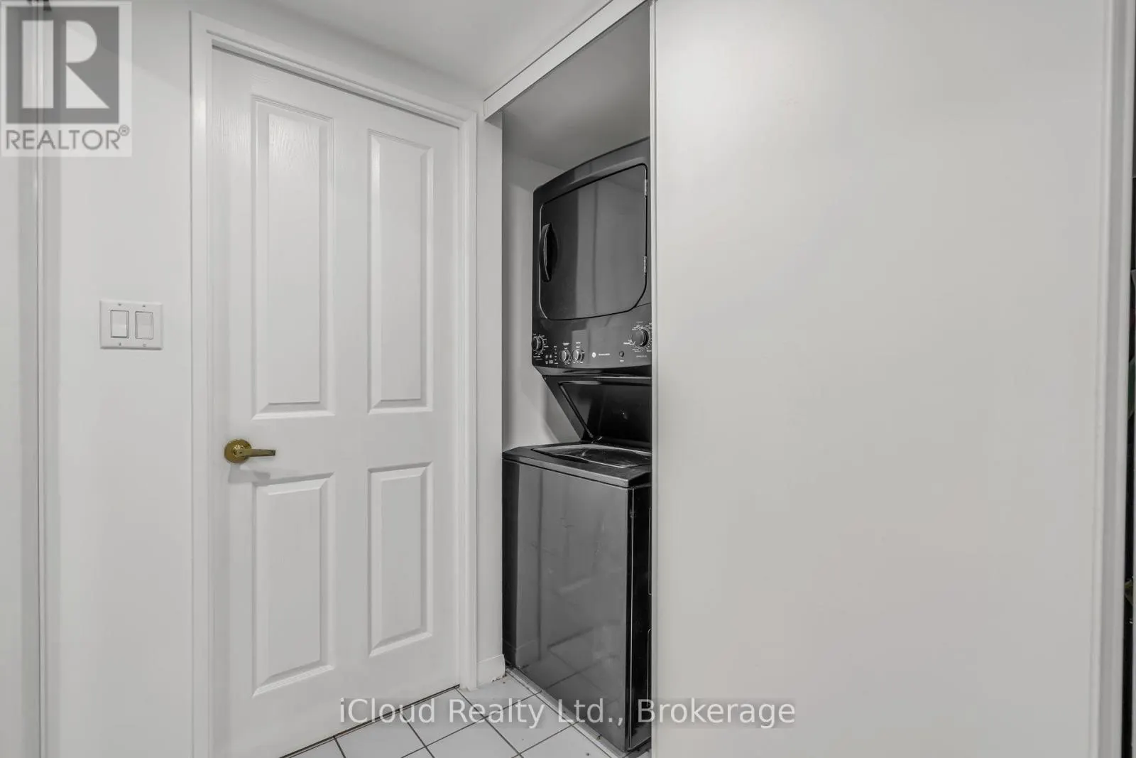 611 - 88 CORPORATE DRIVE