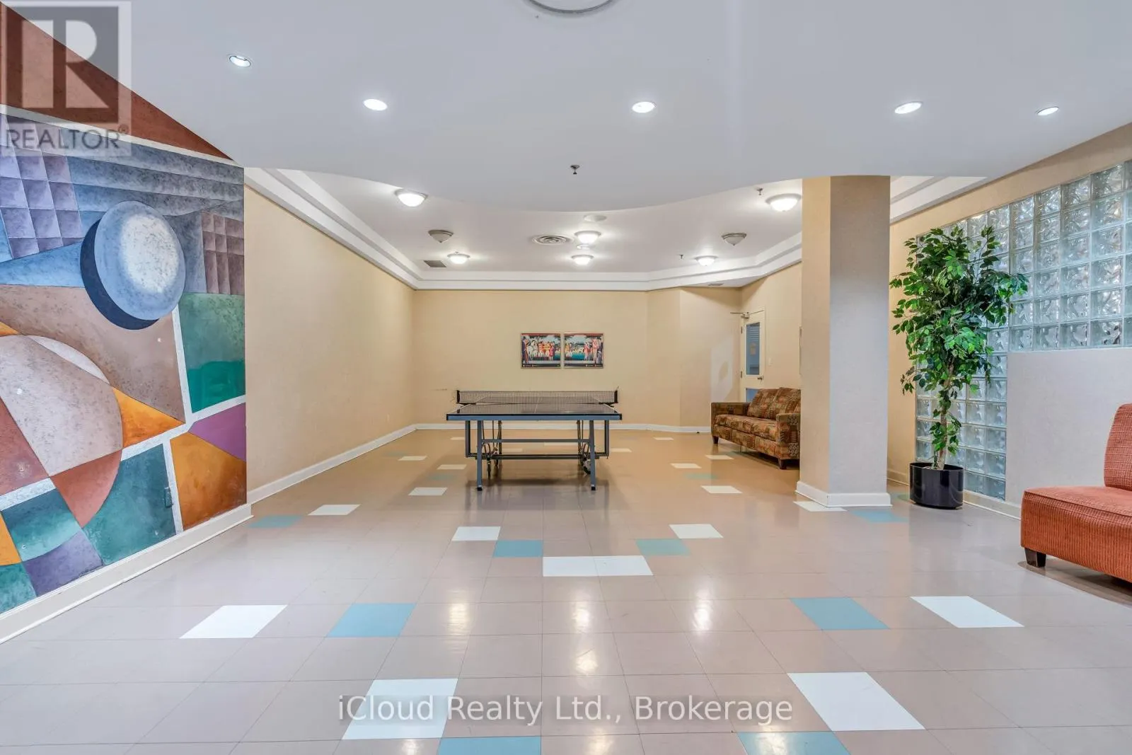 611 - 88 CORPORATE DRIVE