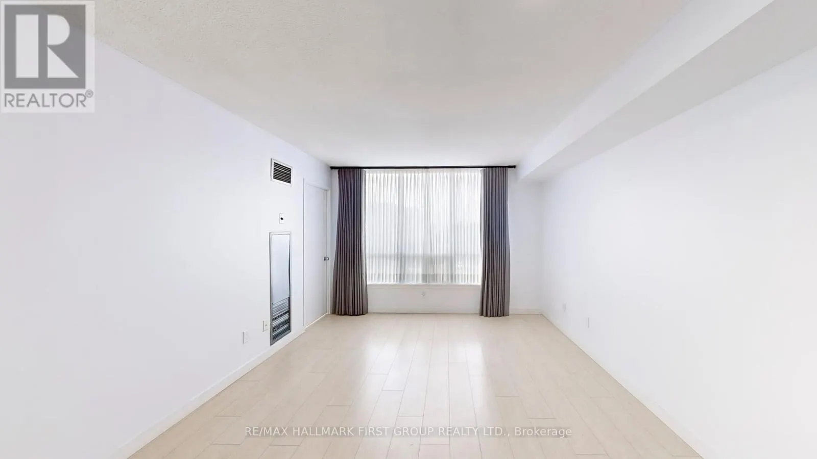 508 - 711 ROSSLAND ROAD