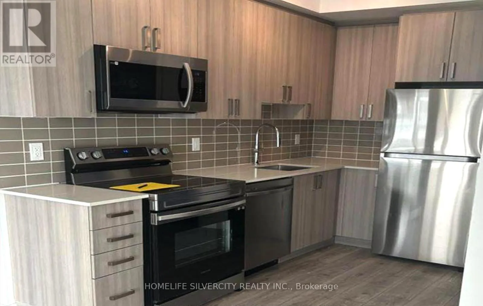 607 - 1455 CELEBRATION DRIVE