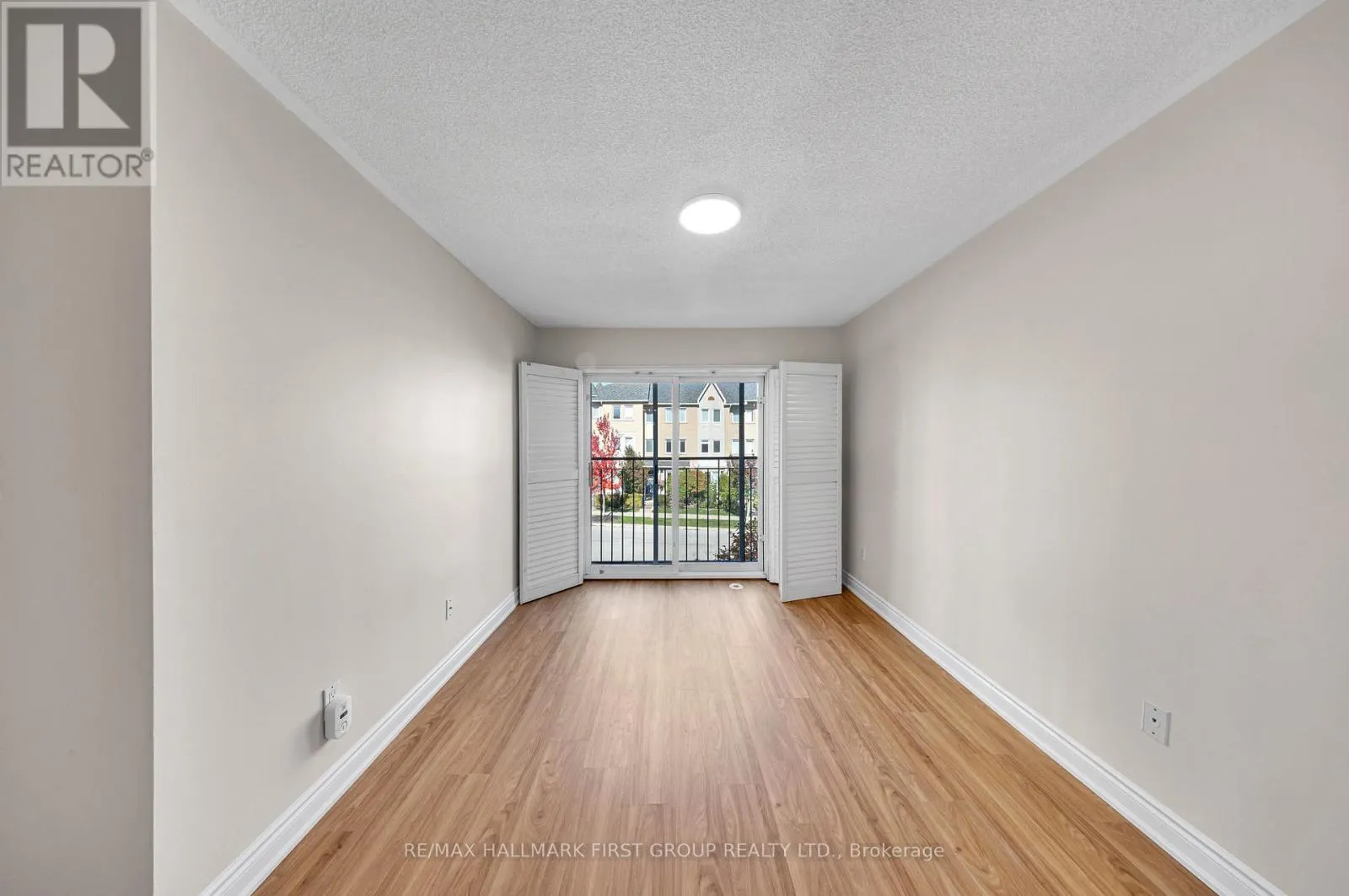 102 - 29 ROSEBANK DRIVE