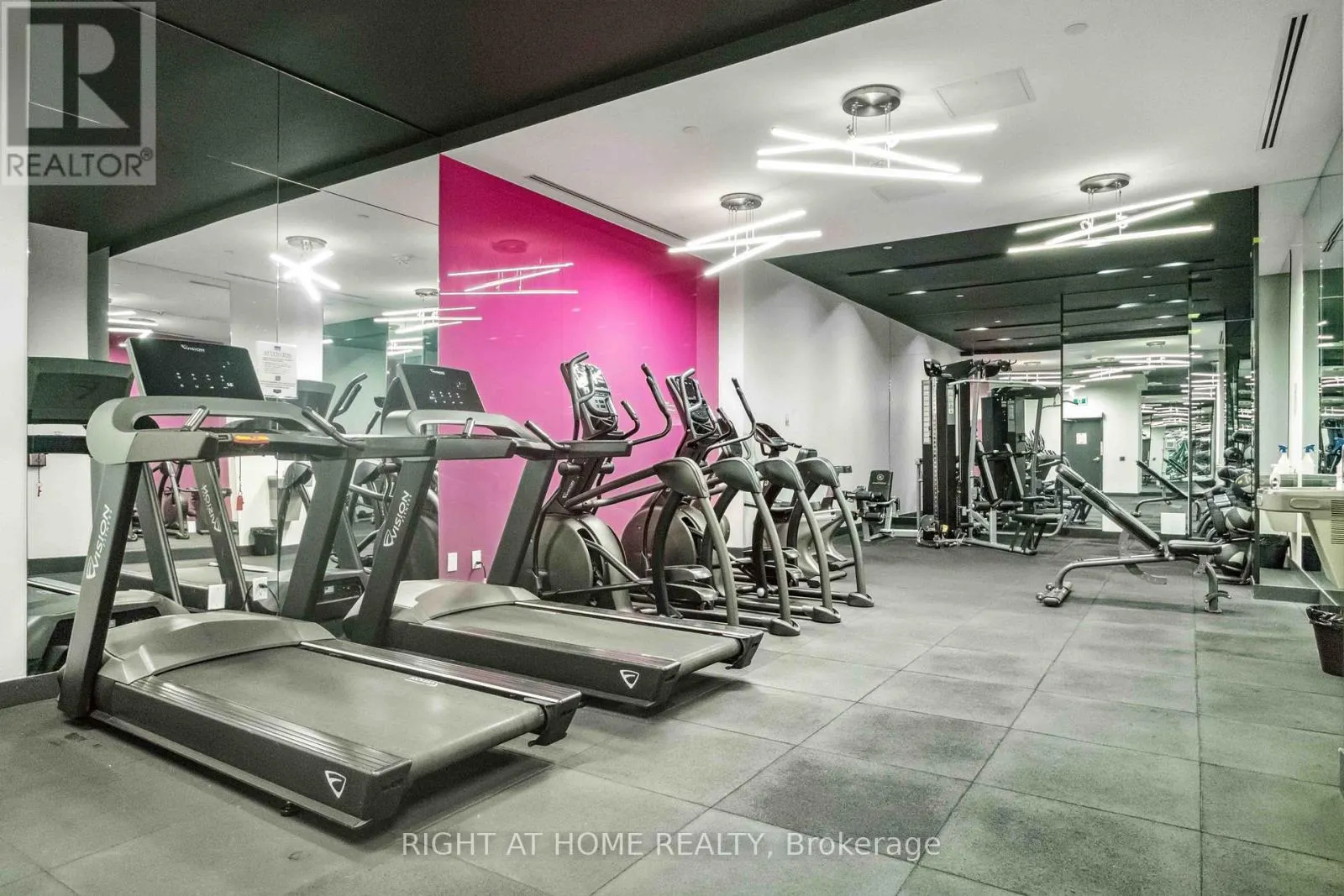 PH801 - 2301 DANFORTH AVENUE