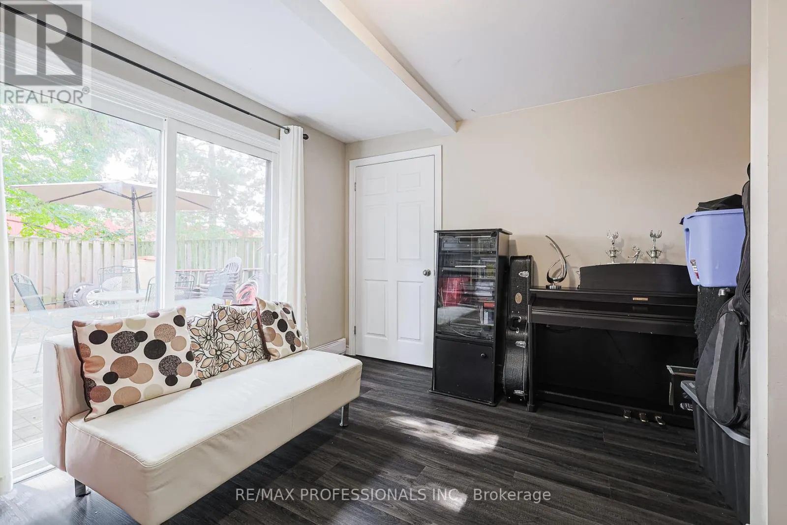 39 - 221 ORMOND DRIVE