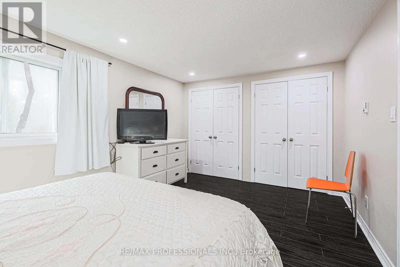 39 - 221 ORMOND DRIVE