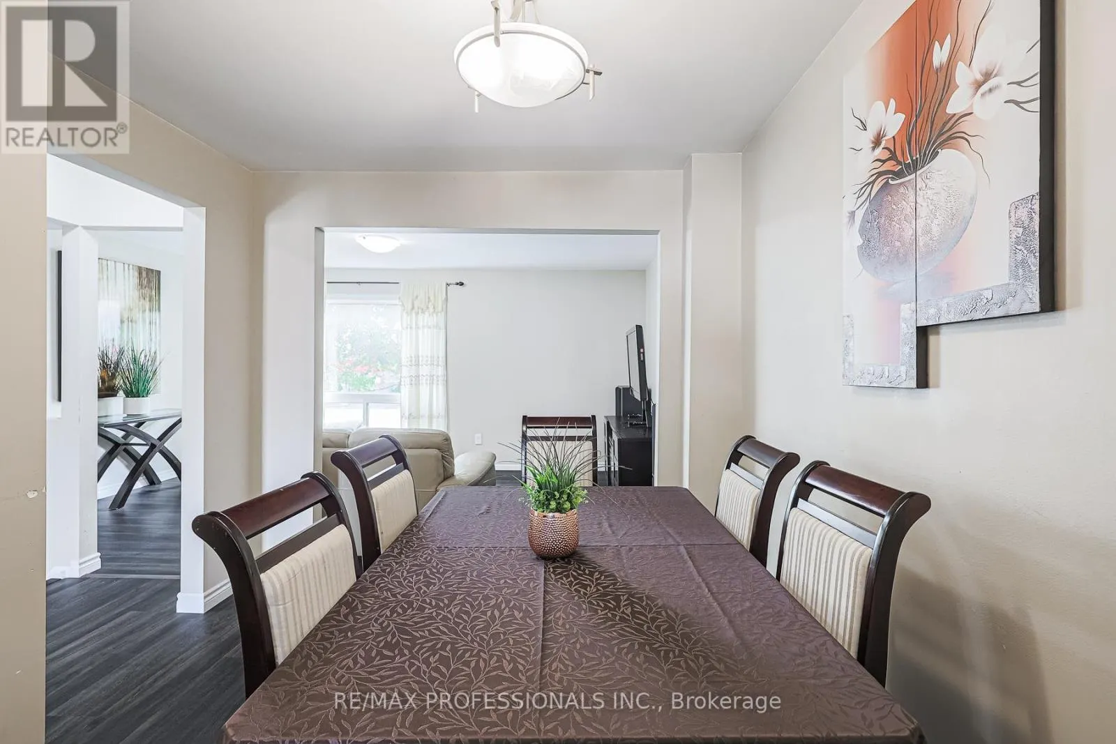 39 - 221 ORMOND DRIVE