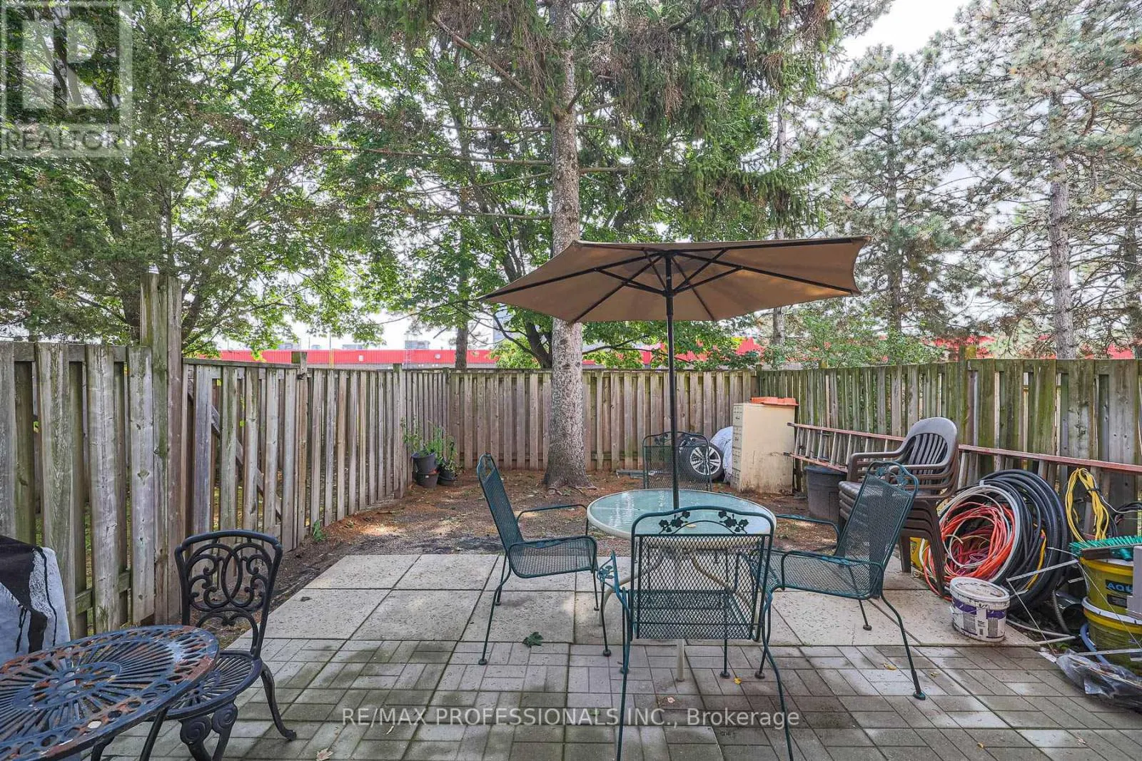 39 - 221 ORMOND DRIVE