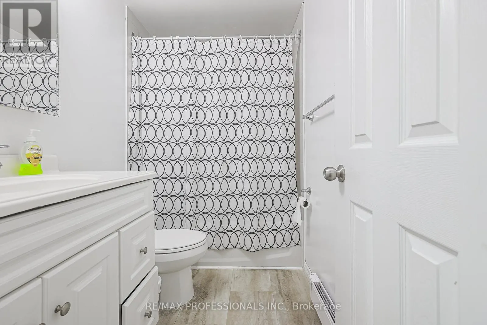 39 - 221 ORMOND DRIVE