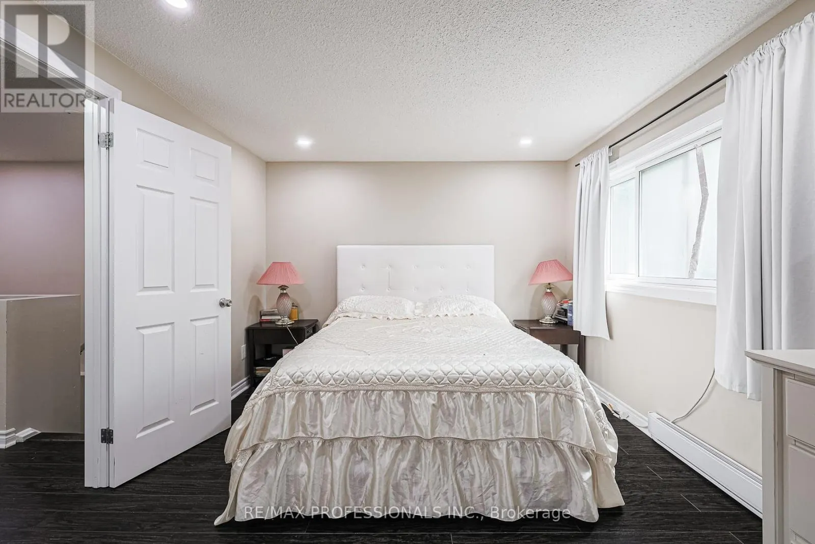 39 - 221 ORMOND DRIVE