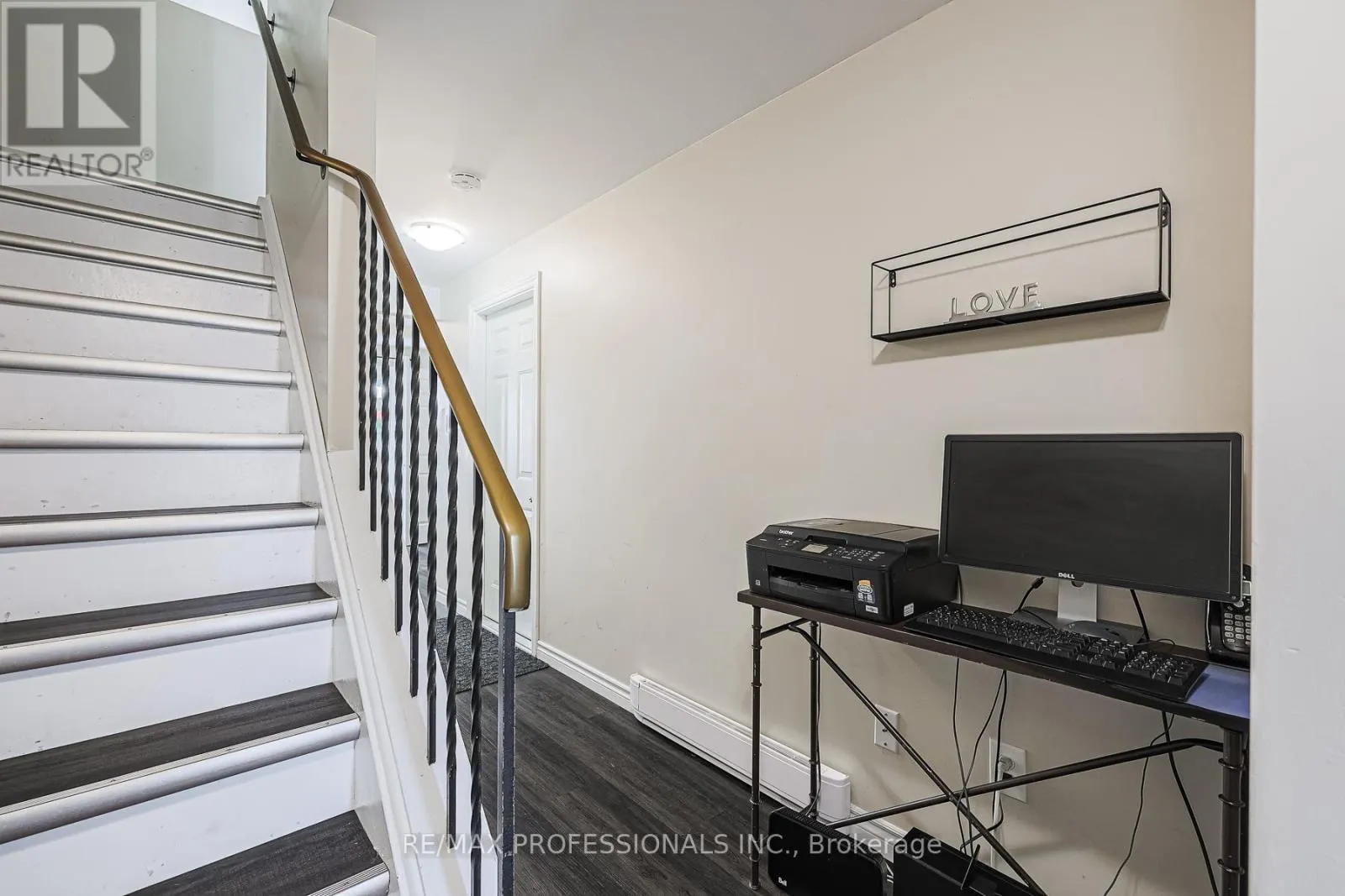 39 - 221 ORMOND DRIVE