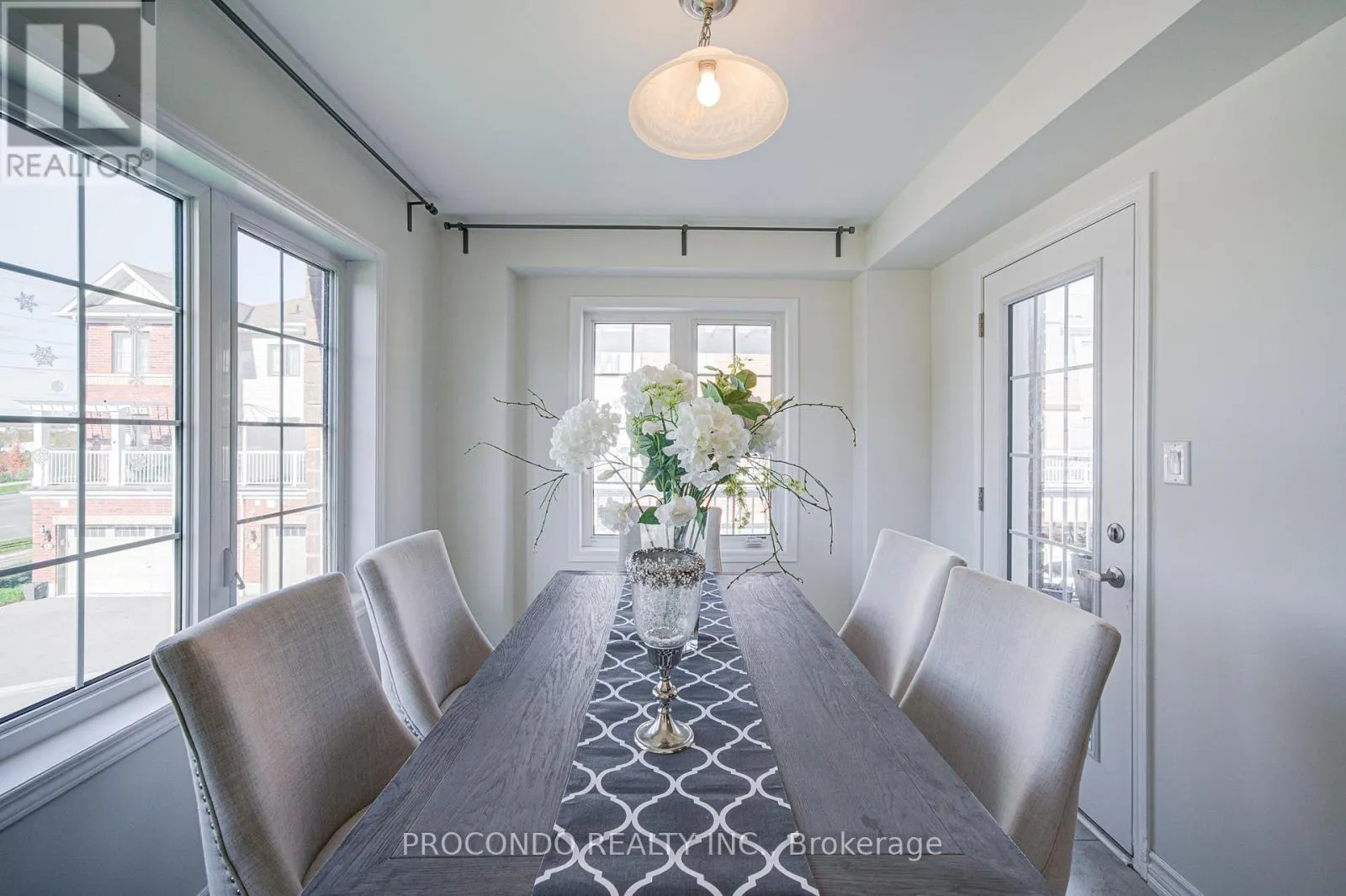 38 BLUEGILL CRESCENT