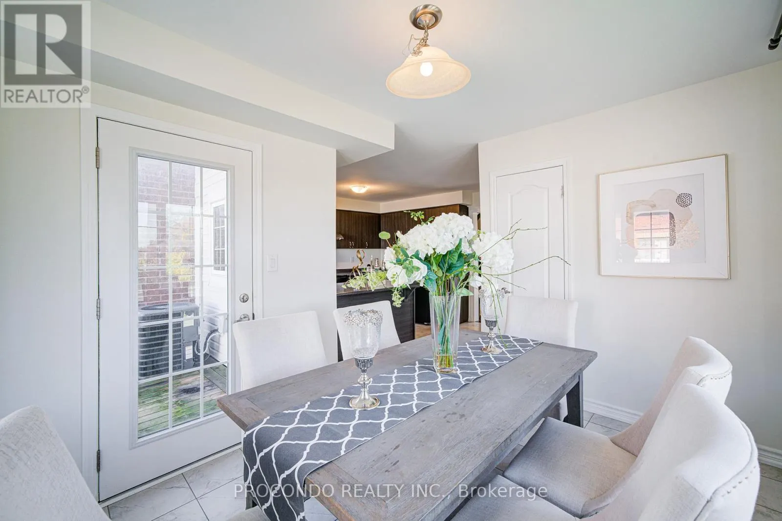 38 BLUEGILL CRESCENT