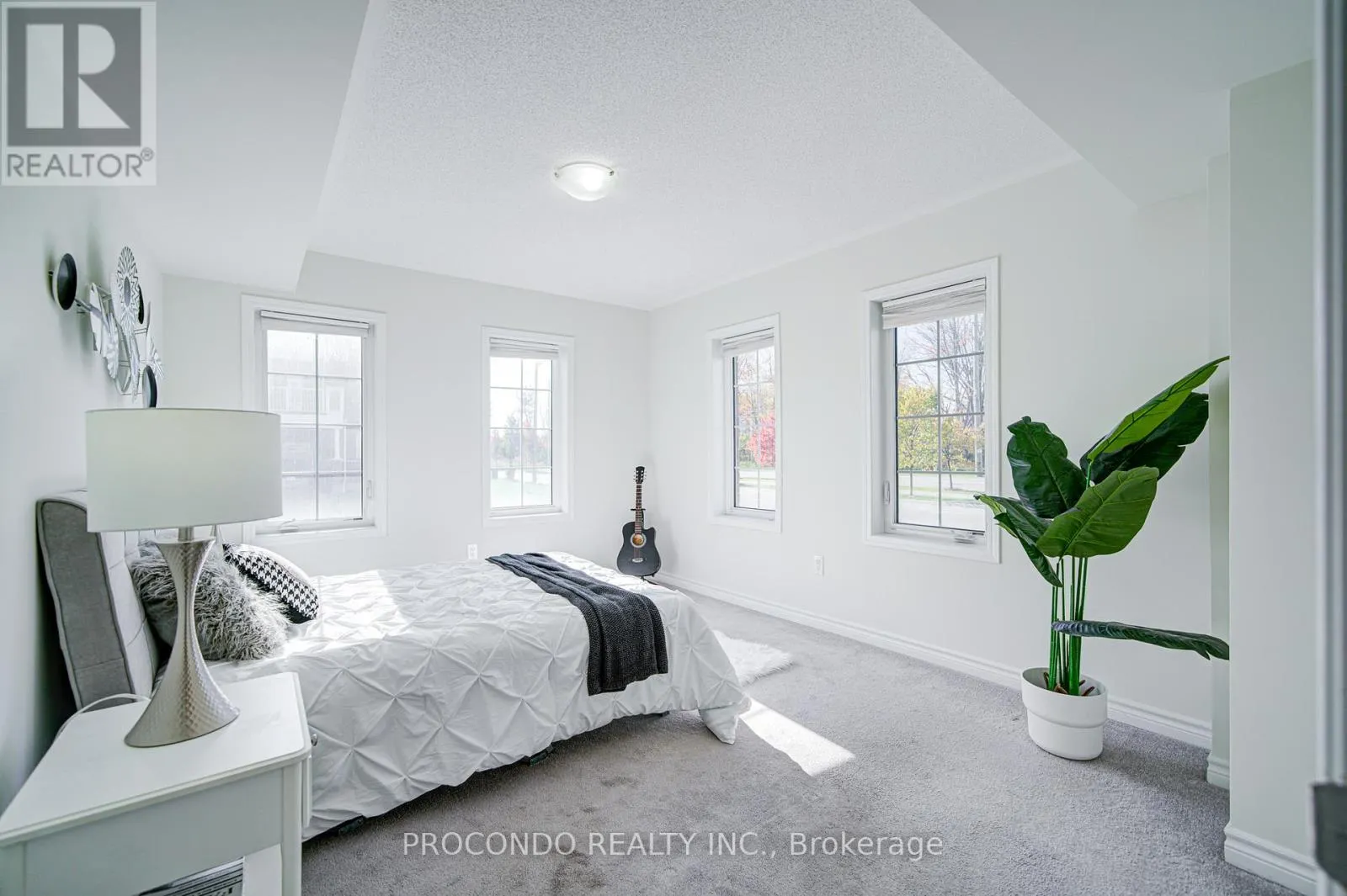 38 BLUEGILL CRESCENT