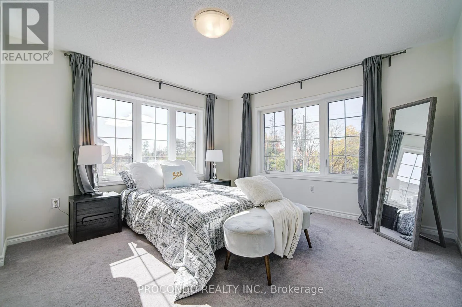 38 BLUEGILL CRESCENT